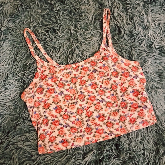 Urban Outfitters Tops - Floral Crop Top